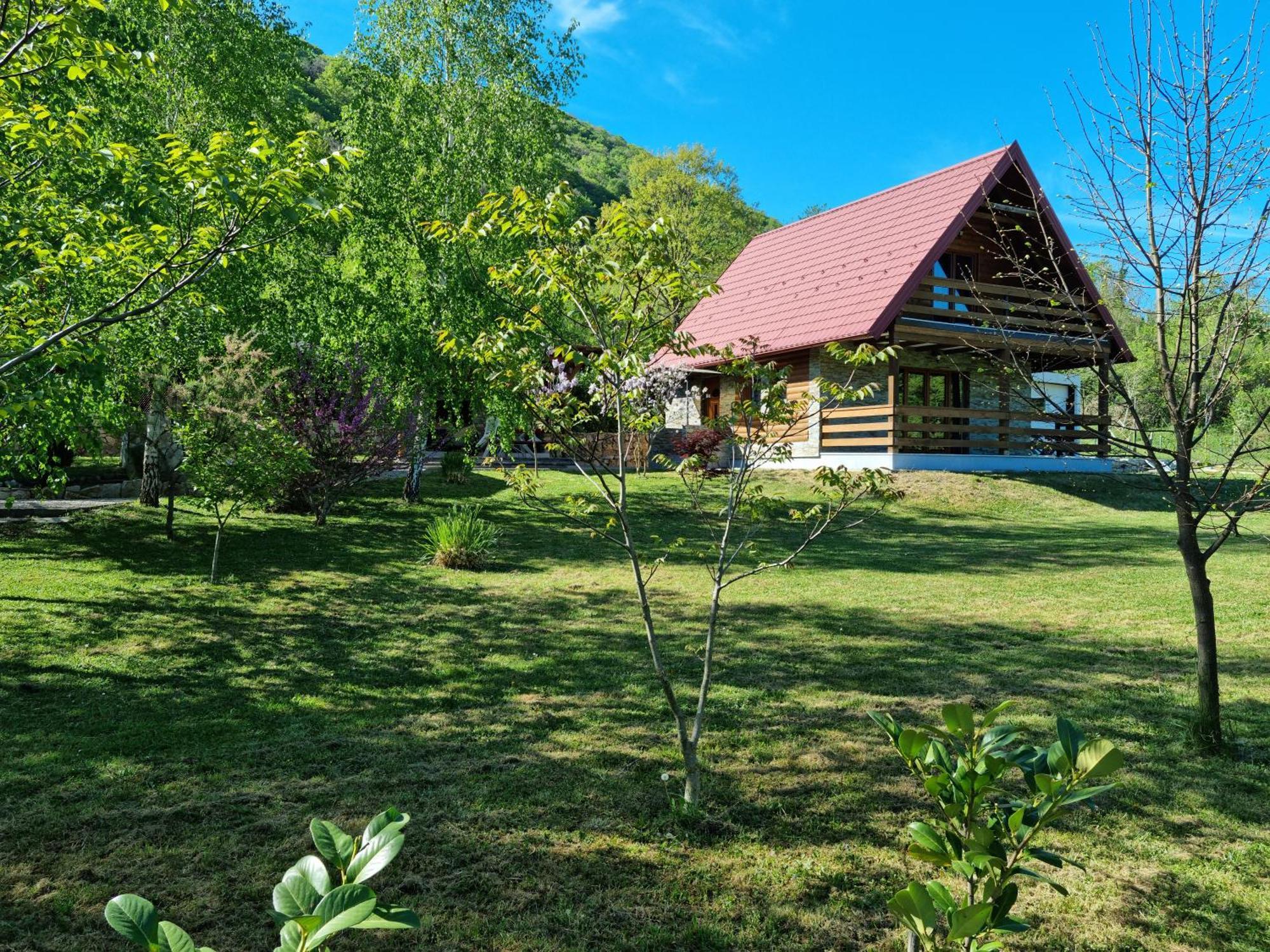 Green Garden Lohovo Біхач Екстер'єр фото